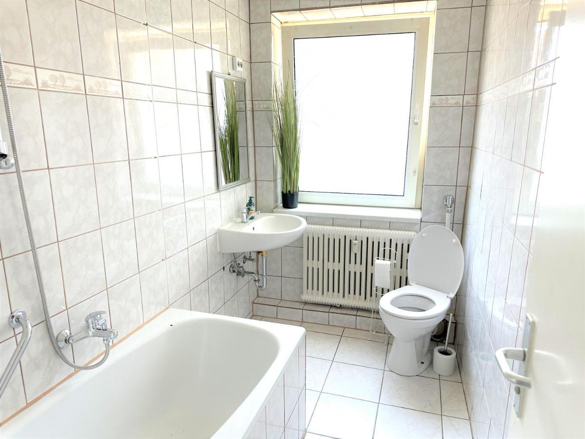 Theox Apartment No 8 - 90Qm Mit 2 Schlafzimmern Und 5 Betten 뒤스부르크 외부 사진